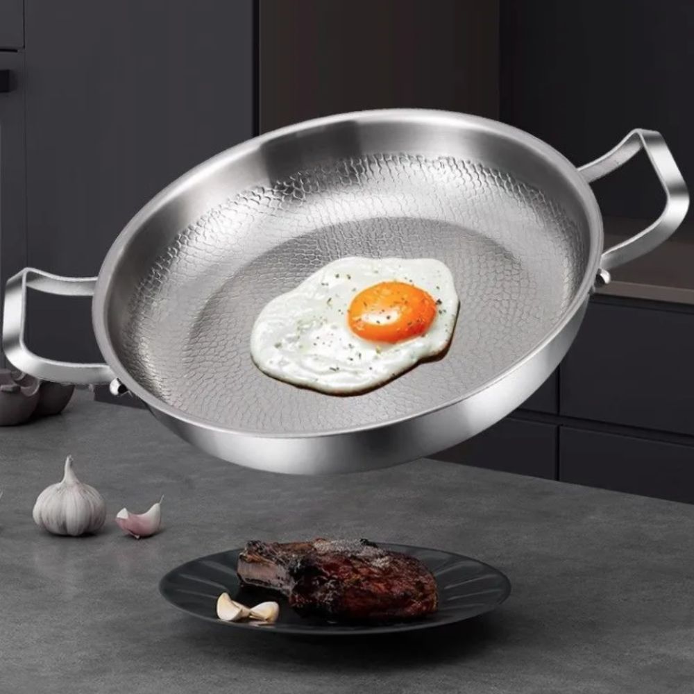Crepe Pan Nonstick - 耐久性のあるチタン合金製両耳フライパン、ノンスティック加工なしの調理用フライパン、ハンマーパターンの平底フライパン、キッチン用
